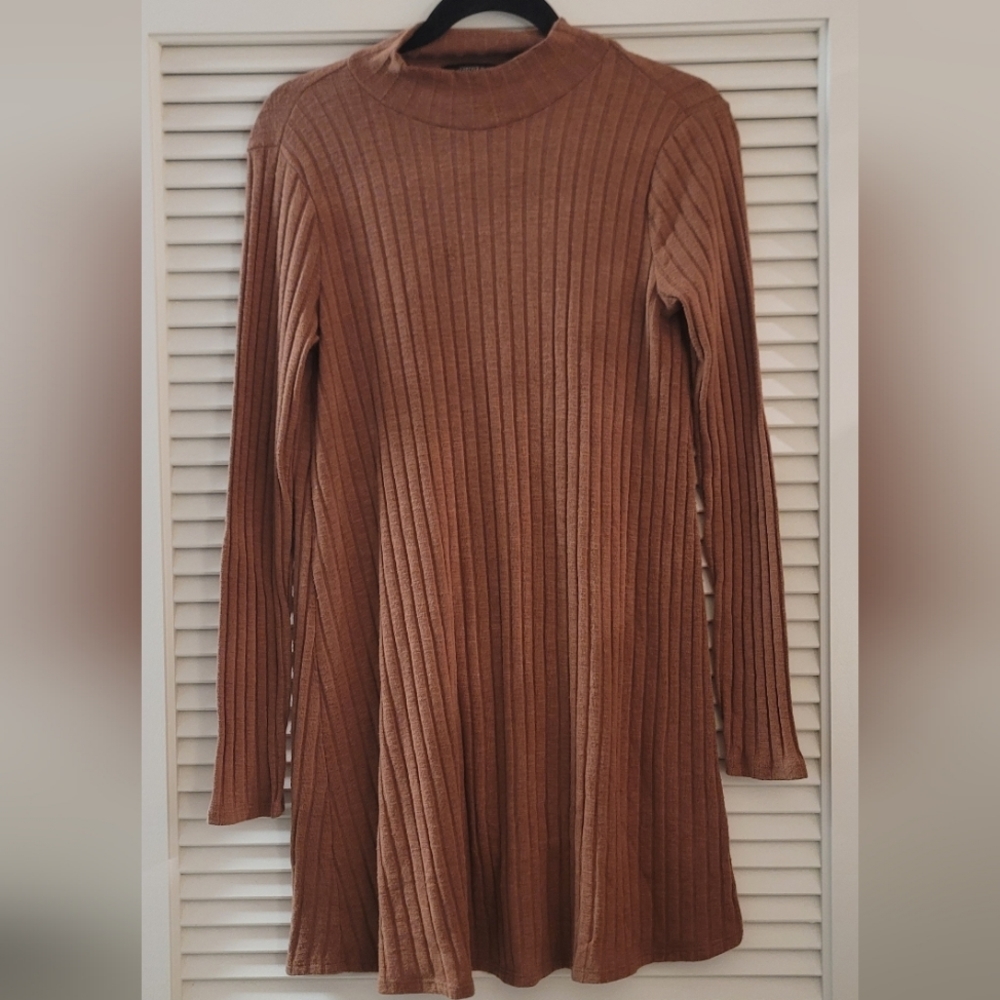 Forever 21 - Brown Ribbed Long-Sleeve Dress